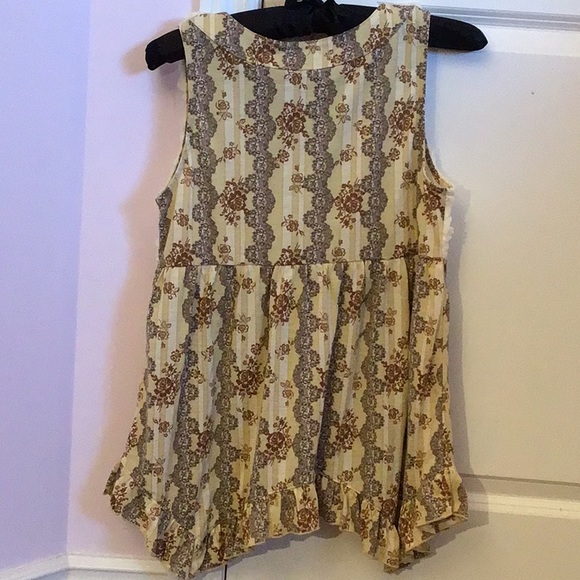 Axes Femme handkerchief hem top with embellished bodice - Picture 2 of 8